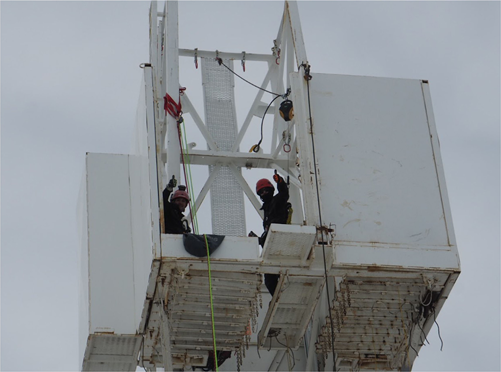 Two  people conducting rescue training operations