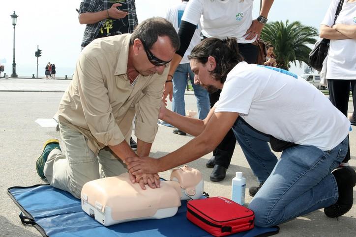 Emergency First Aid Training Courses: How to Get Through the First Few Moments of an Emergency