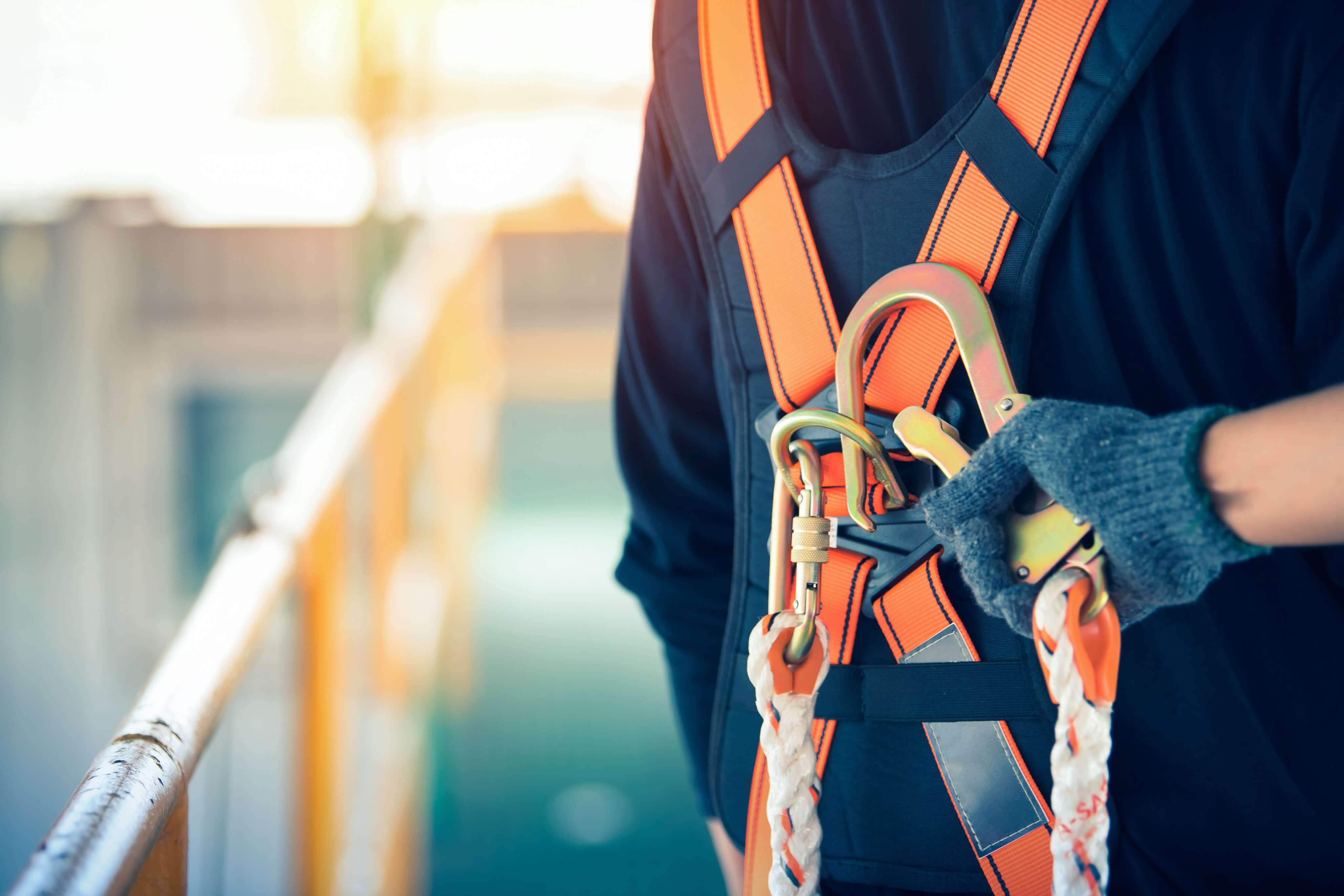 How to Avoid Fall Protection and Confined Space Equipment Rental Accidents