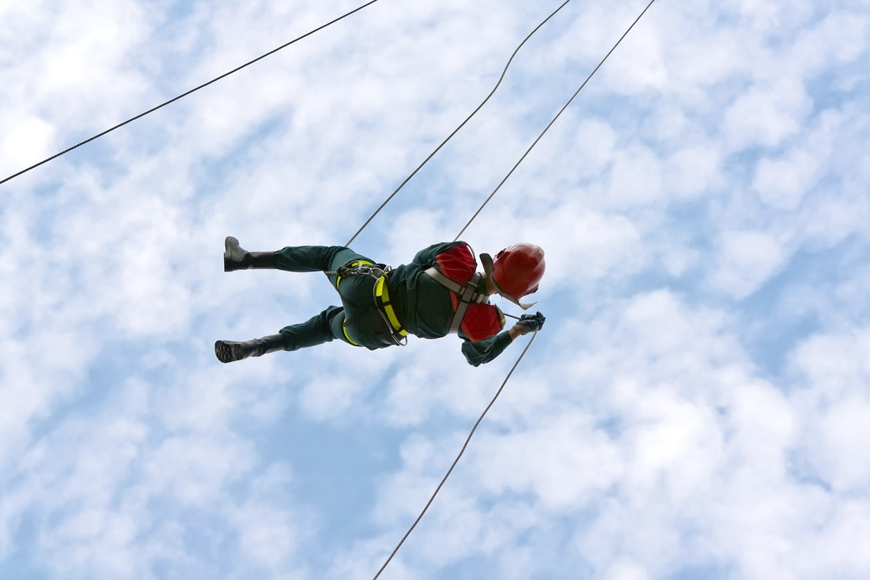 Rope Rescue Standby Services for Renewable Energy Sites: Wind Turbines and Solar Installations
