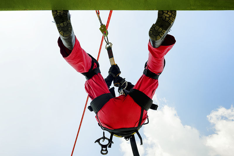 Fall & High Angle Rescue Safety Training at MI Safety in Edmonton & Devon